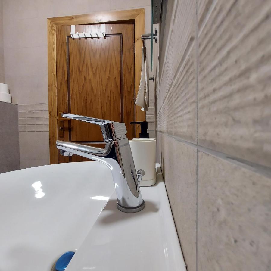 Coco Guesthouse Мадаба Екстер'єр фото